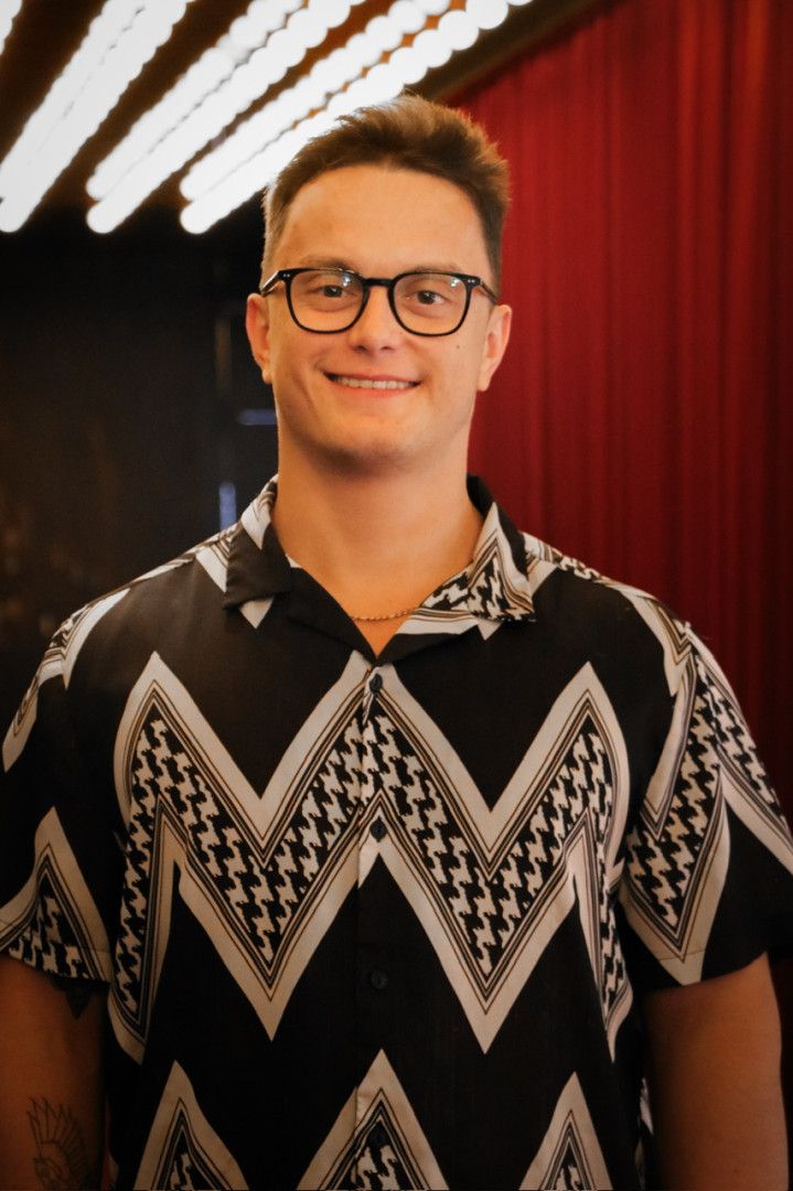 Max Whitaker